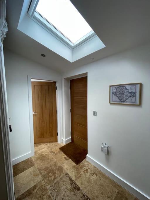 Tranquil, Secluded, Rural Cottage For Two Beaumaris Bagian luar foto
